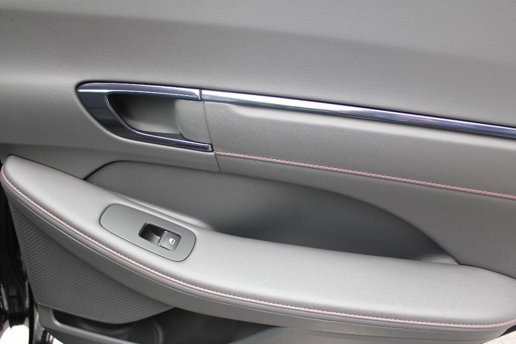 new 2025 Hyundai Sonata car, priced at $37,285