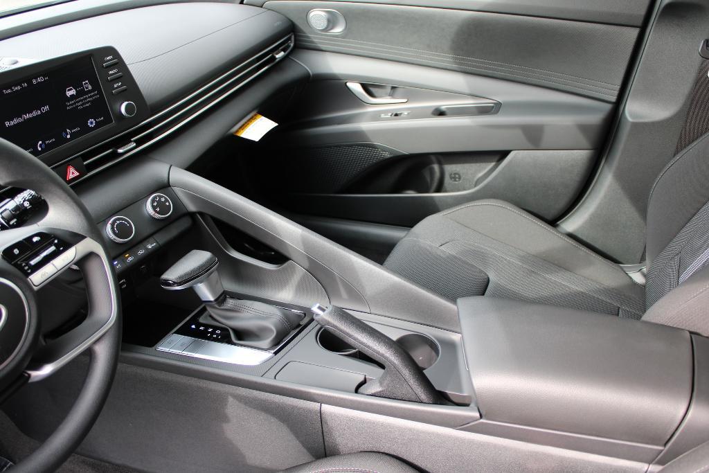 new 2025 Hyundai Elantra car, priced at $22,015