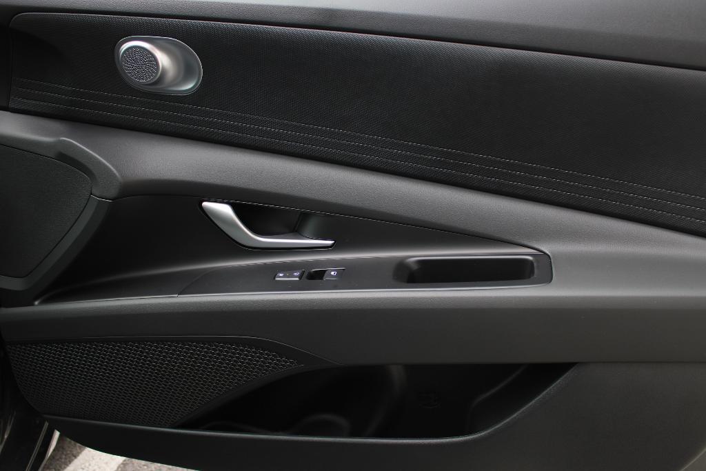 new 2025 Hyundai Elantra car, priced at $22,015