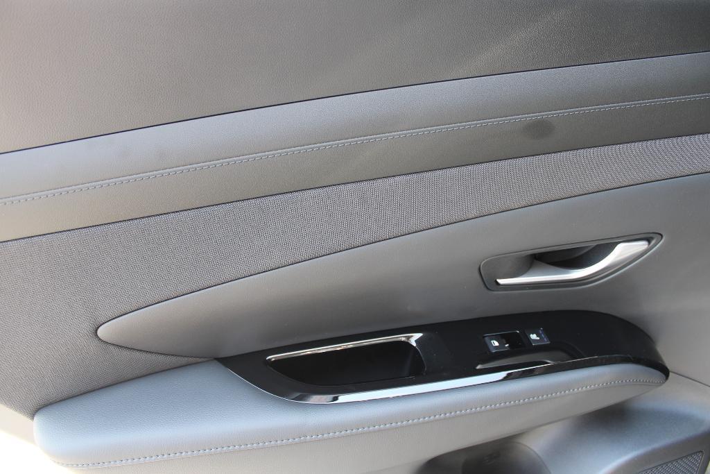 new 2025 Hyundai Tucson car, priced at $38,389