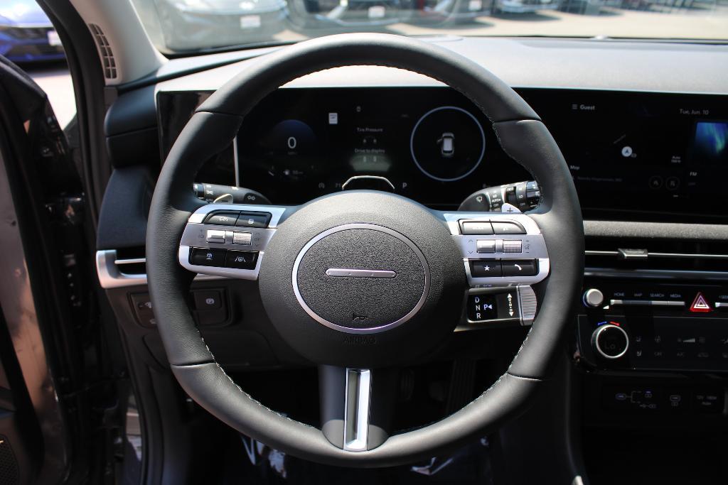 new 2025 Hyundai Tucson car, priced at $38,389