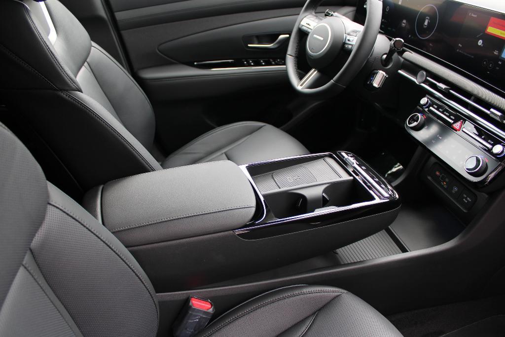 new 2025 Hyundai TUCSON Hybrid car, priced at $40,791