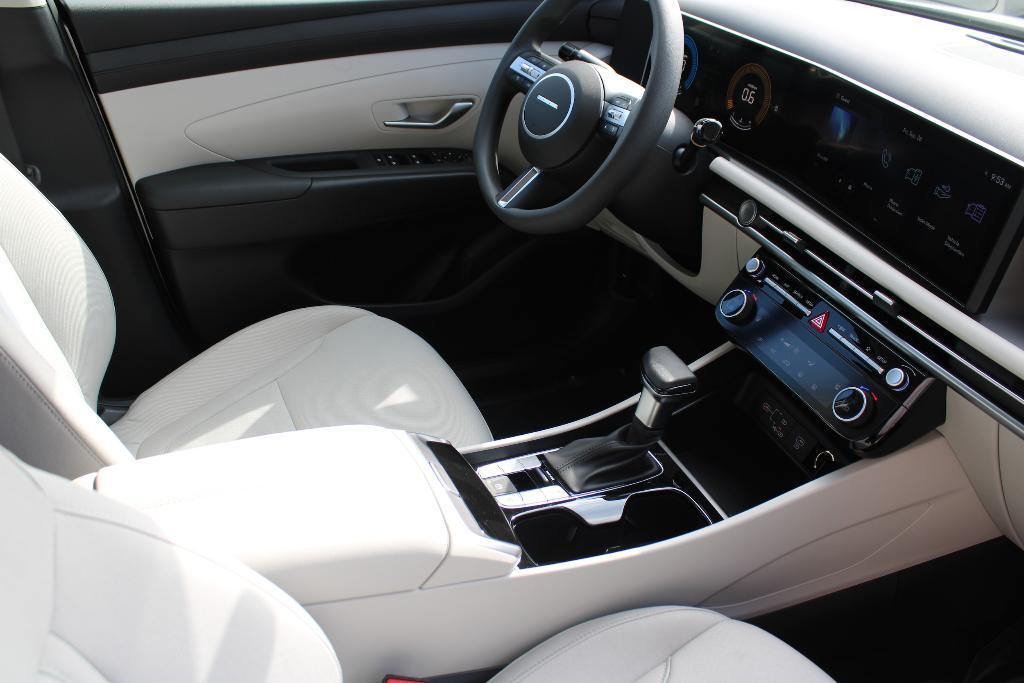 new 2026 Hyundai Tucson car, priced at $31,225