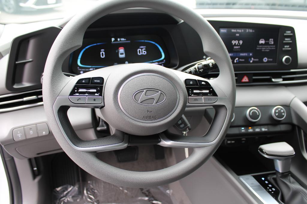 new 2025 Hyundai Elantra car, priced at $22,640