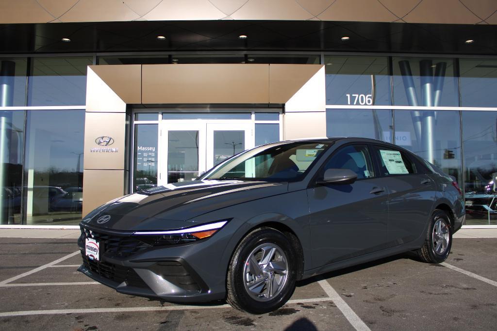 new 2025 Hyundai Elantra car, priced at $23,187