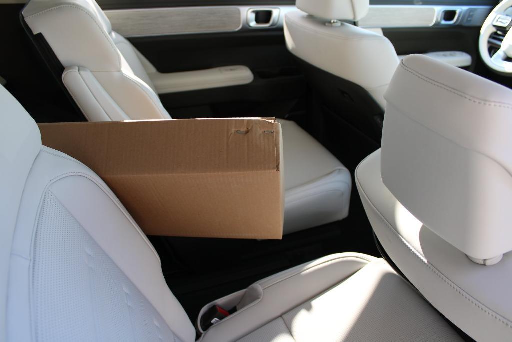 new 2025 Hyundai Santa Fe car, priced at $48,068