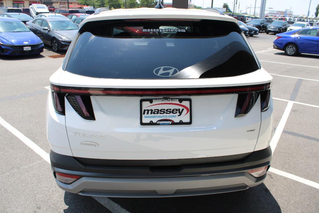 new 2025 Hyundai Tucson car, priced at $35,011