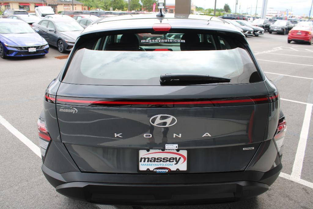 new 2025 Hyundai Kona car, priced at $27,132
