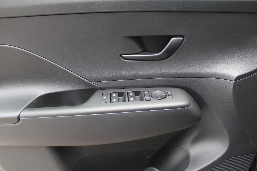 new 2025 Hyundai Kona car, priced at $27,132