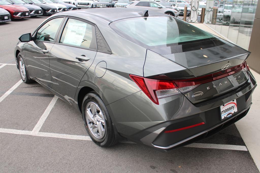 new 2025 Hyundai Elantra car, priced at $21,815