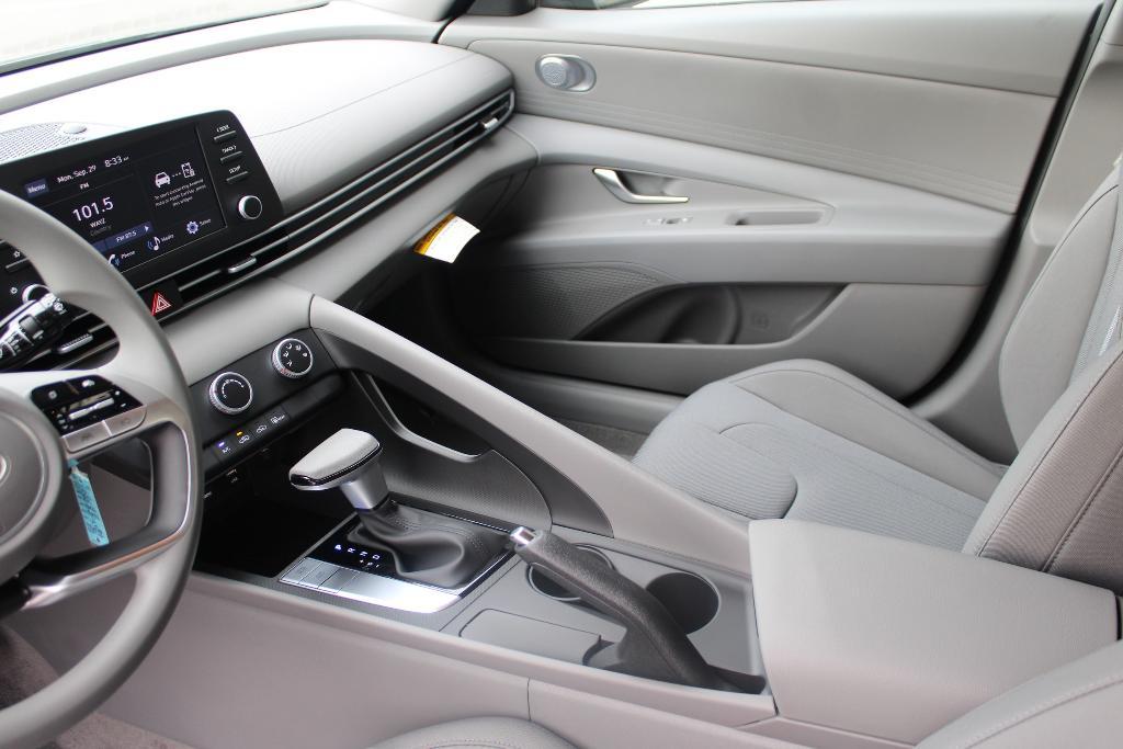 new 2025 Hyundai Elantra car, priced at $21,815