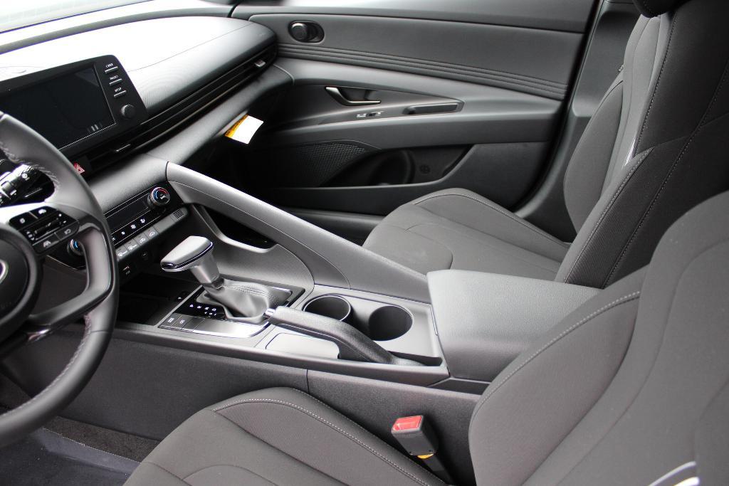 new 2025 Hyundai Elantra car, priced at $23,739
