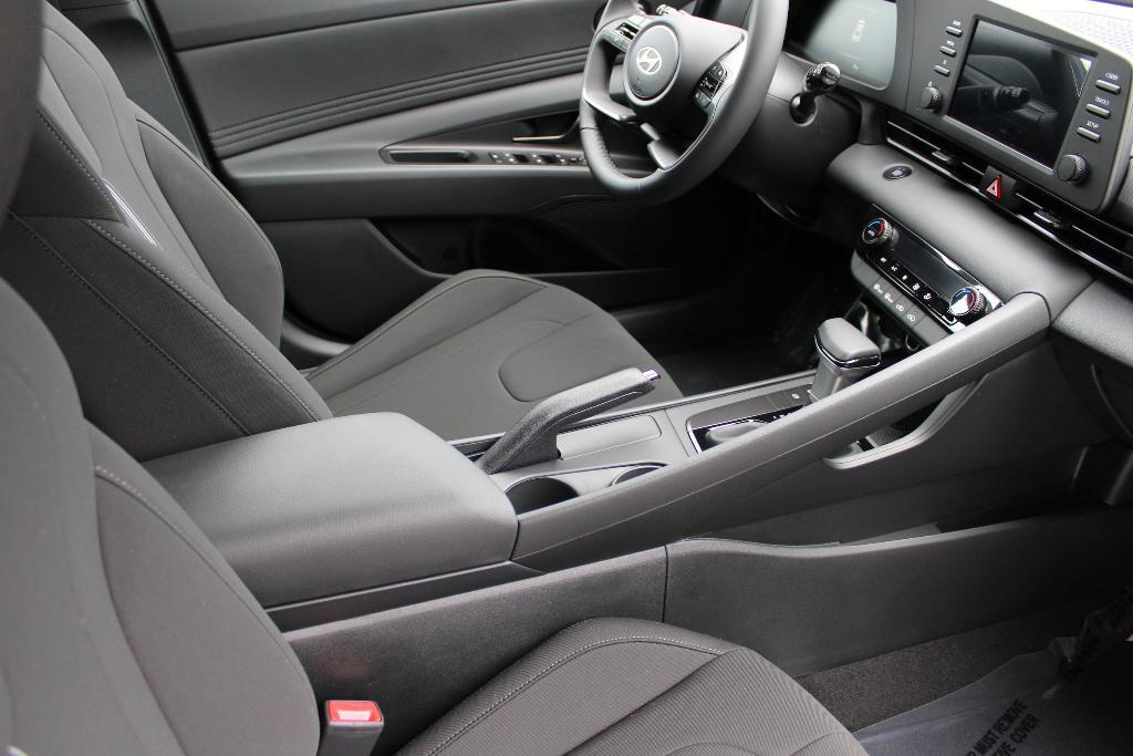 new 2025 Hyundai Elantra car, priced at $23,839
