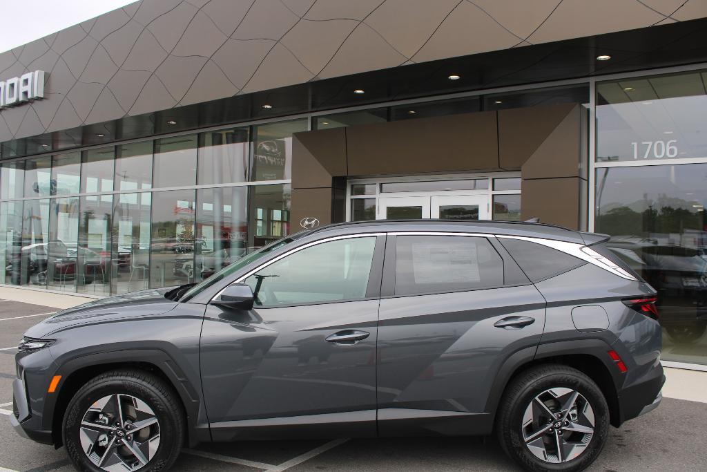 new 2026 Hyundai Tucson car, priced at $32,920