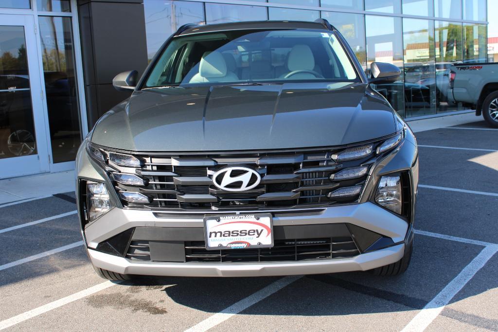 new 2025 Hyundai TUCSON Hybrid car, priced at $33,641