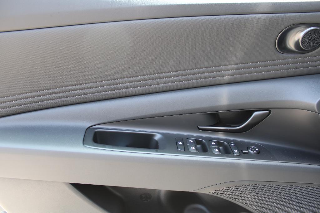 new 2025 Hyundai Elantra car, priced at $23,344