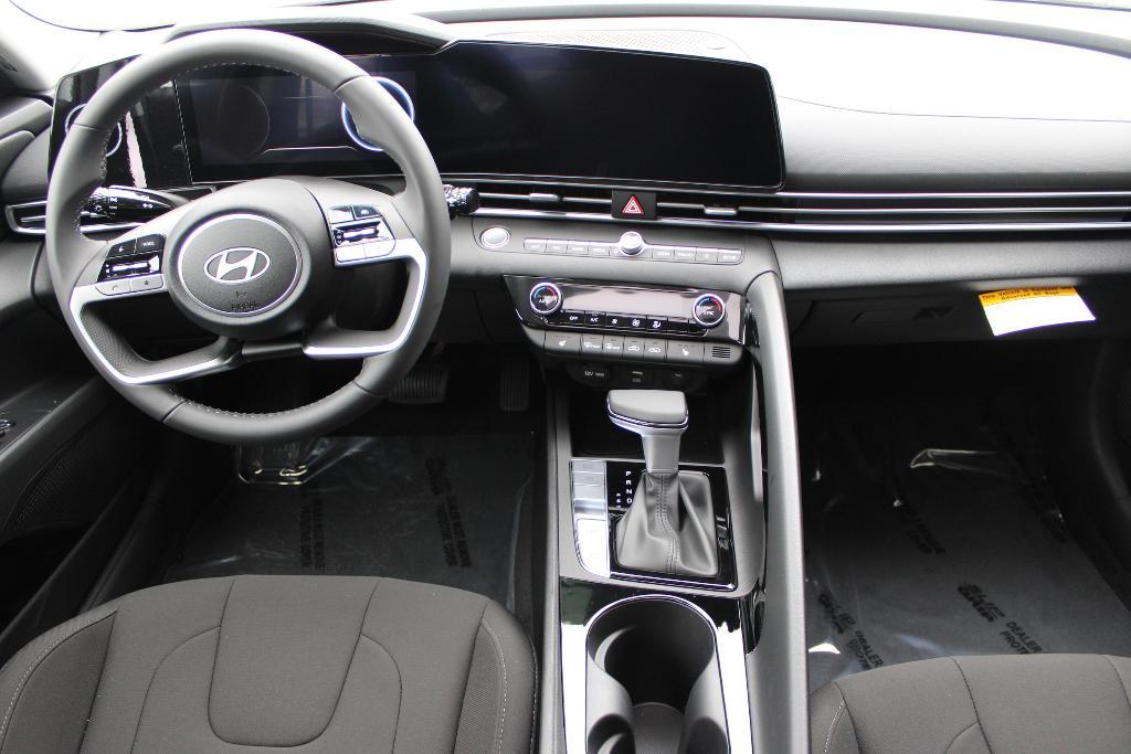 new 2025 Hyundai Elantra car, priced at $26,413