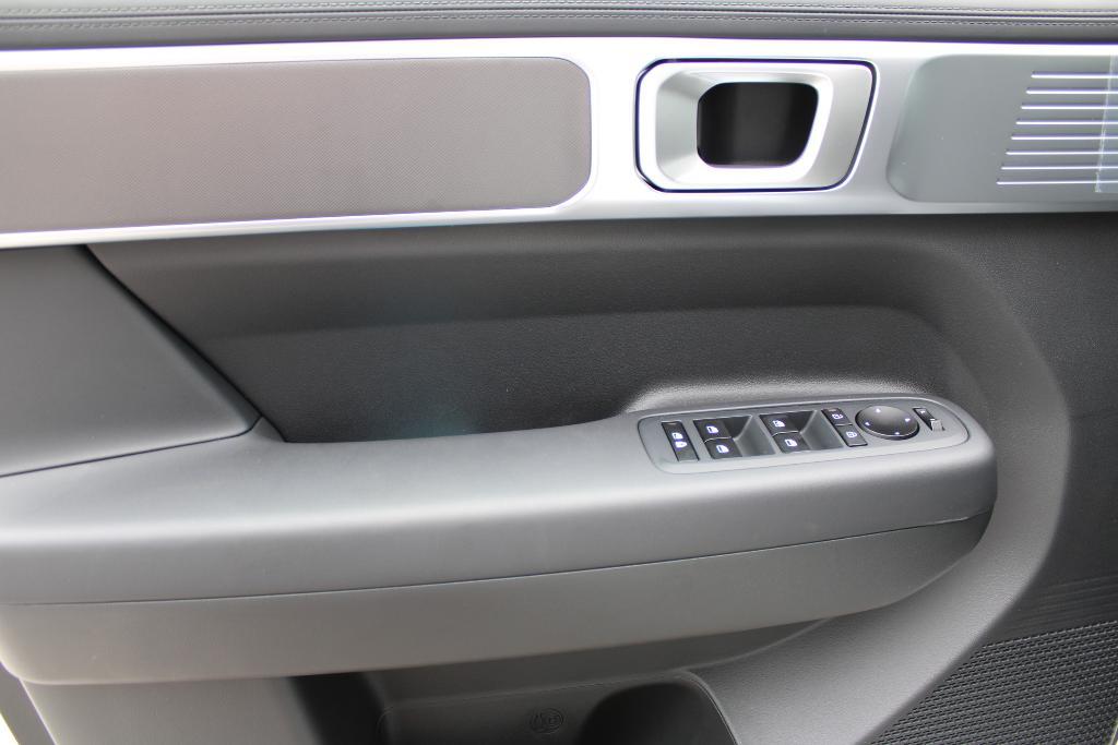 new 2026 Hyundai SANTA FE HEV car, priced at $38,828