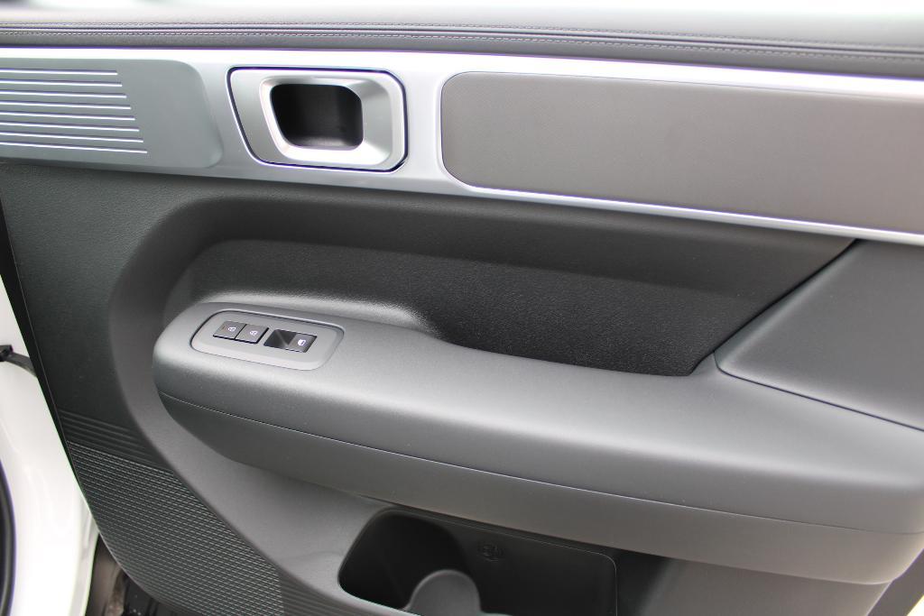 new 2026 Hyundai SANTA FE HEV car, priced at $38,828