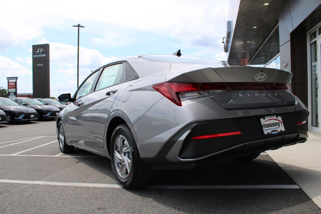 new 2025 Hyundai Elantra car, priced at $22,065