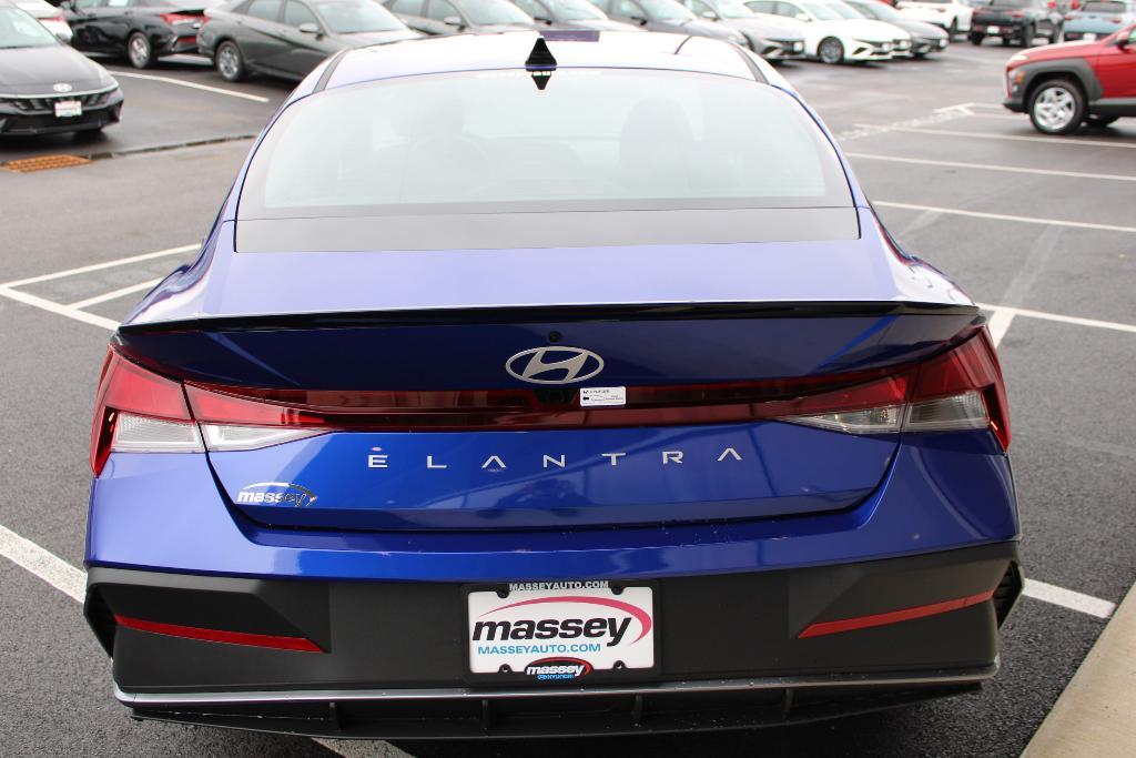 new 2025 Hyundai Elantra car, priced at $23,352