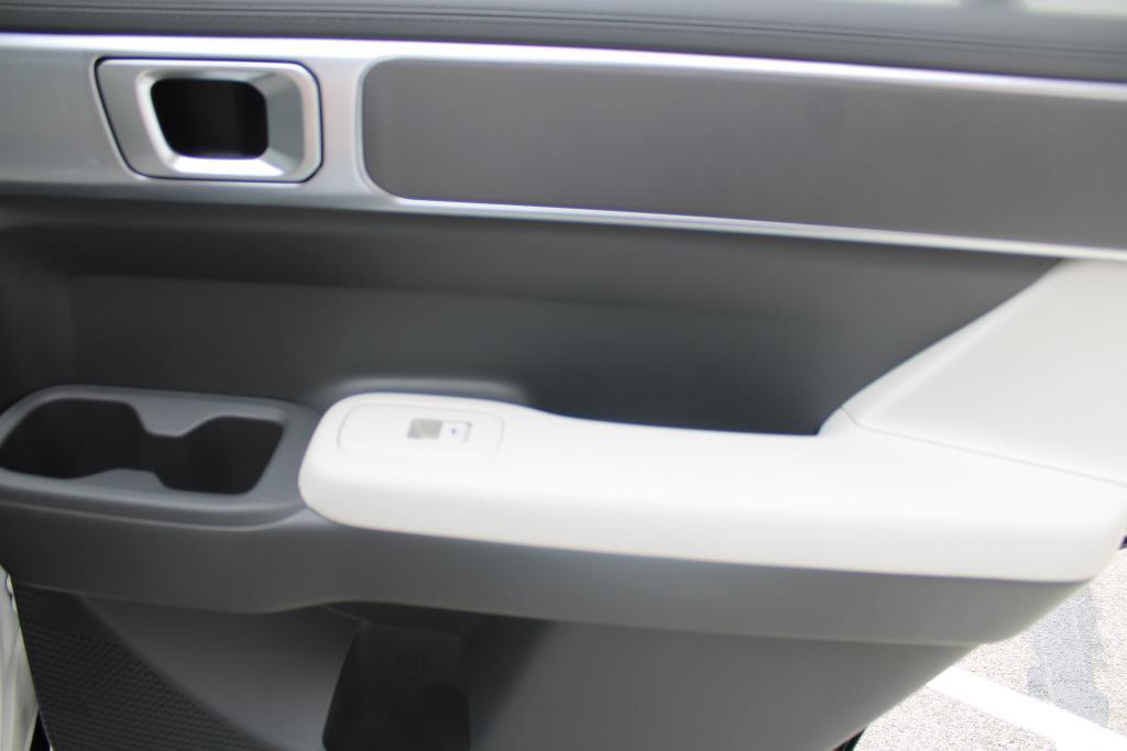 new 2026 Hyundai SANTA FE HEV car, priced at $39,189