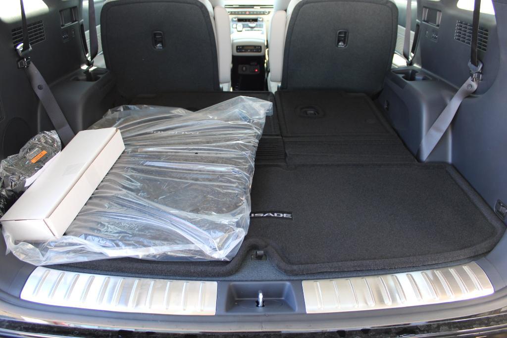 new 2025 Hyundai Palisade car, priced at $53,764