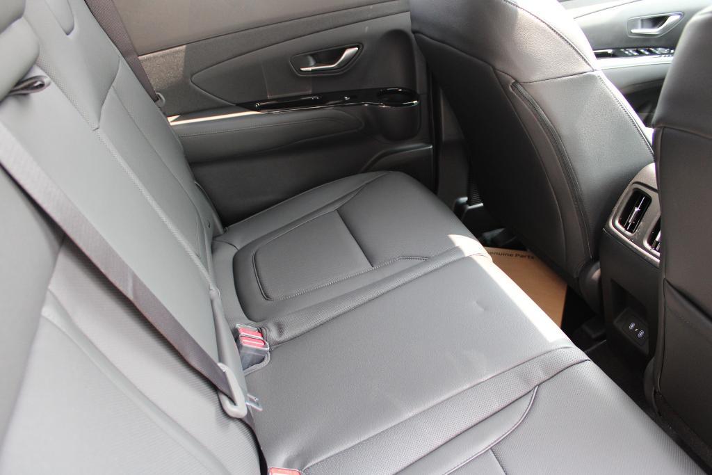 new 2025 Hyundai SANTA CRUZ car, priced at $36,267