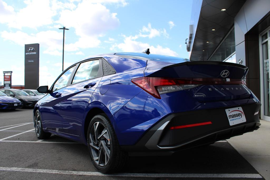 new 2025 Hyundai Elantra car, priced at $23,251