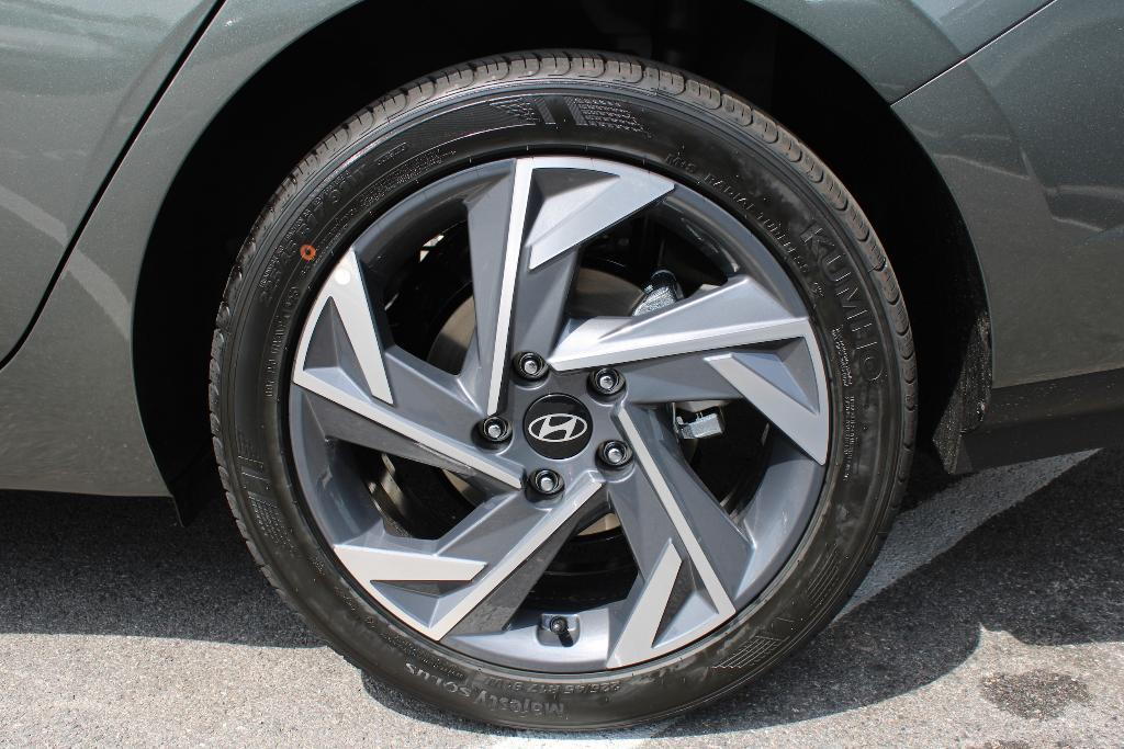 new 2025 Hyundai Elantra car, priced at $23,344