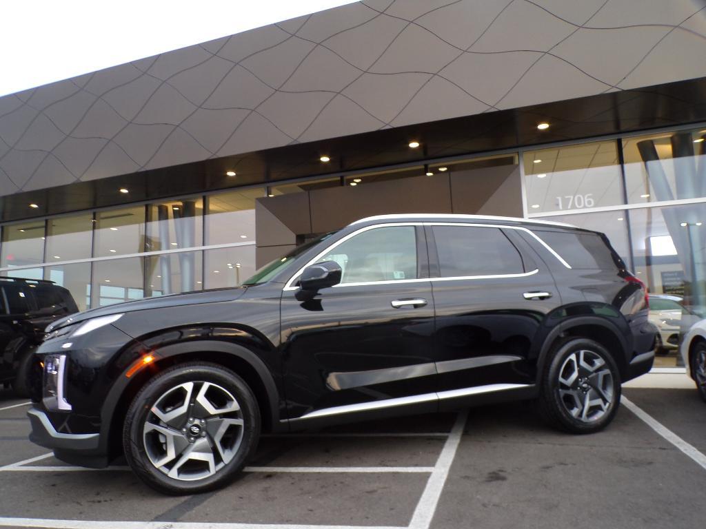 new 2025 Hyundai Palisade car, priced at $46,019
