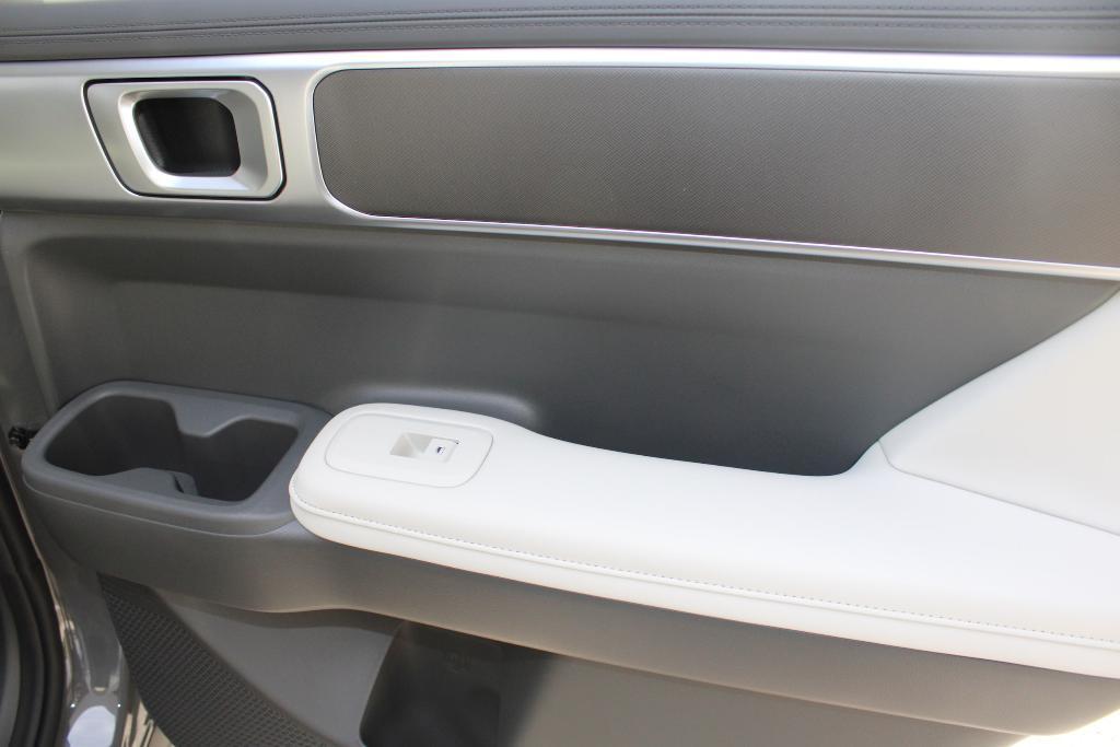 new 2025 Hyundai Santa Fe car, priced at $39,417