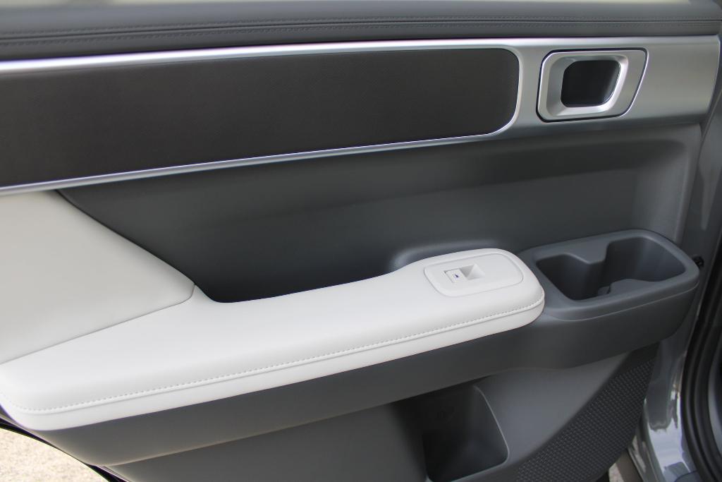 new 2025 Hyundai Santa Fe car, priced at $38,343