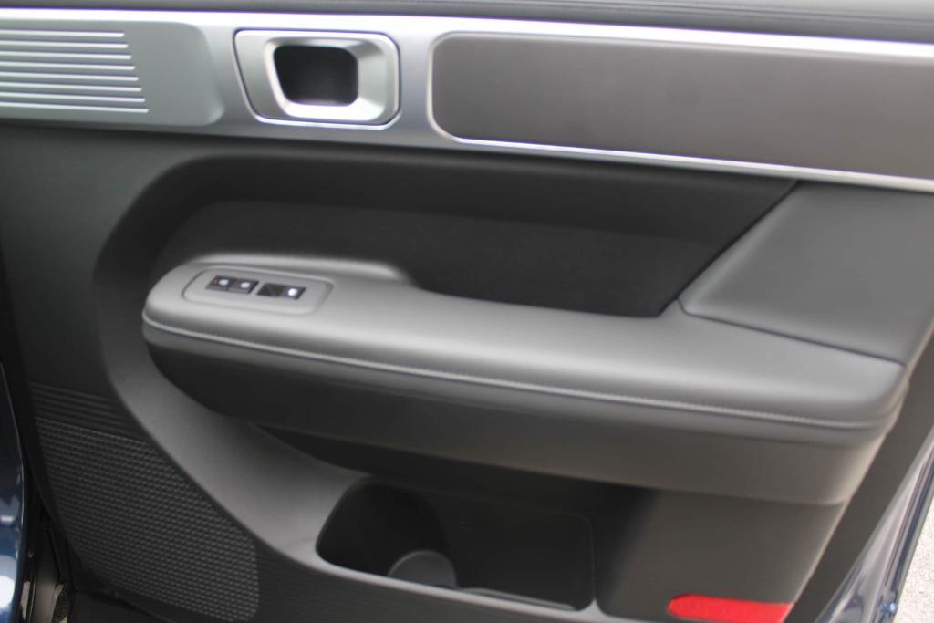 new 2026 Hyundai SANTA FE HEV car, priced at $39,155