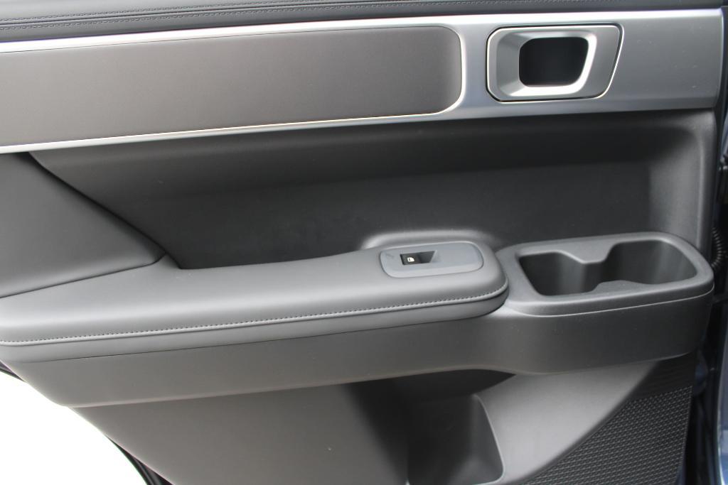 new 2026 Hyundai SANTA FE HEV car, priced at $39,155