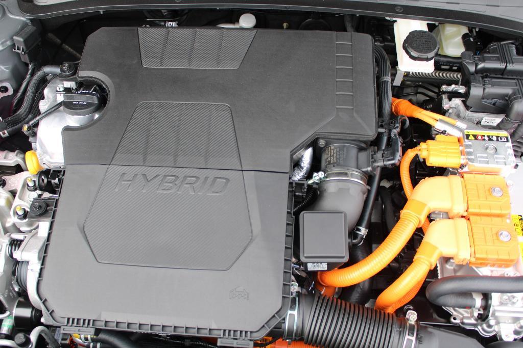 new 2025 Hyundai ELANTRA HEV car, priced at $25,333