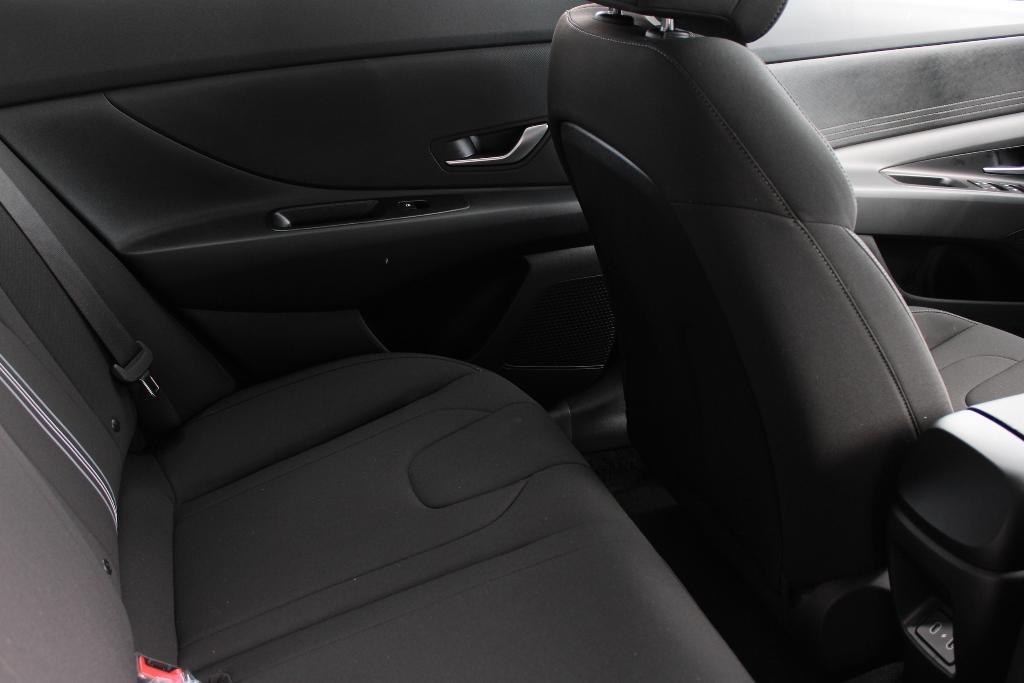 new 2025 Hyundai ELANTRA HEV car, priced at $25,333