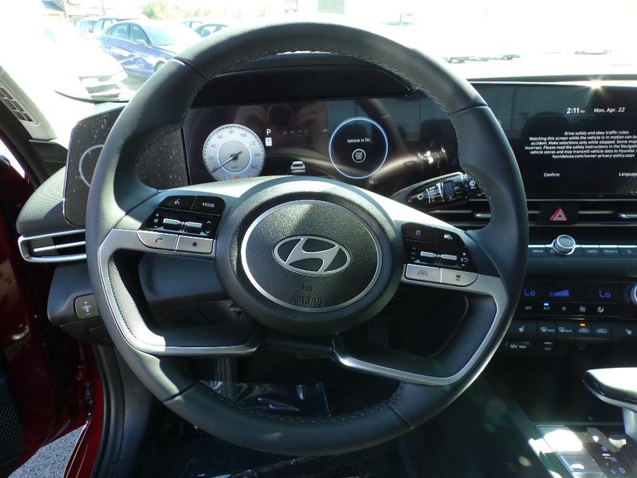 new 2024 Hyundai Elantra car, priced at $25,919