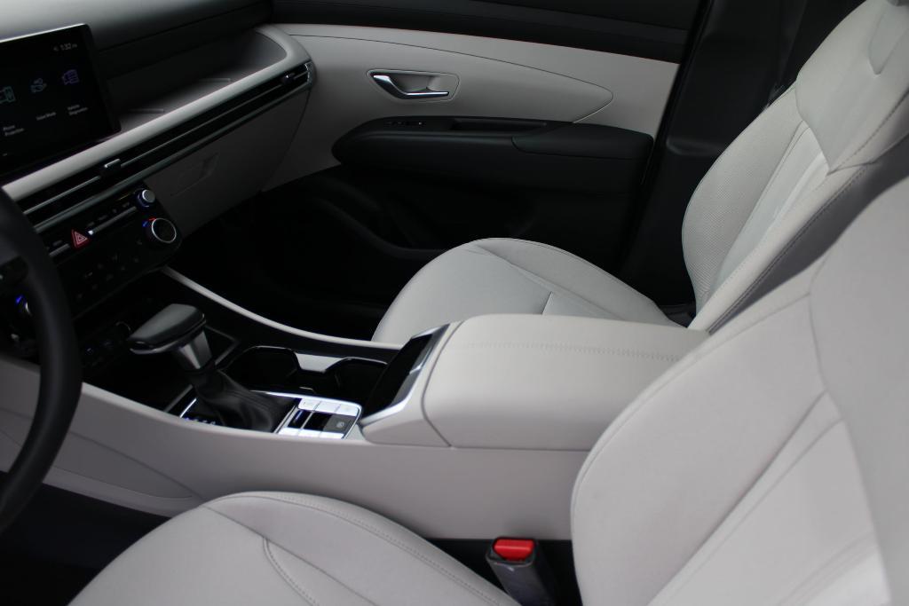 new 2025 Hyundai Tucson car, priced at $31,869