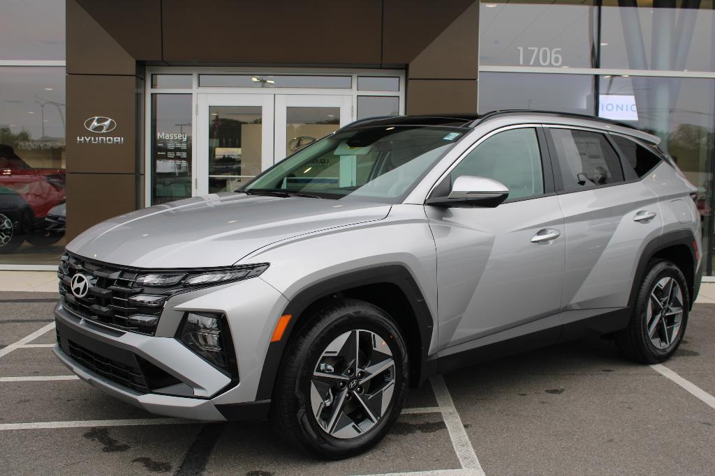 new 2025 Hyundai TUCSON Hybrid car, priced at $36,381