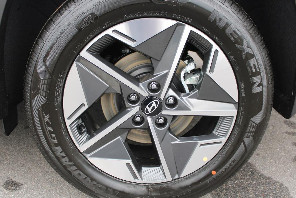 new 2025 Hyundai TUCSON Hybrid car, priced at $36,381