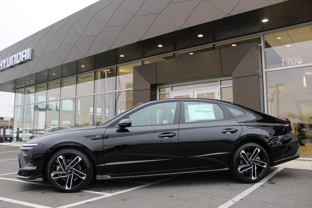 new 2025 Hyundai Sonata car, priced at $35,221