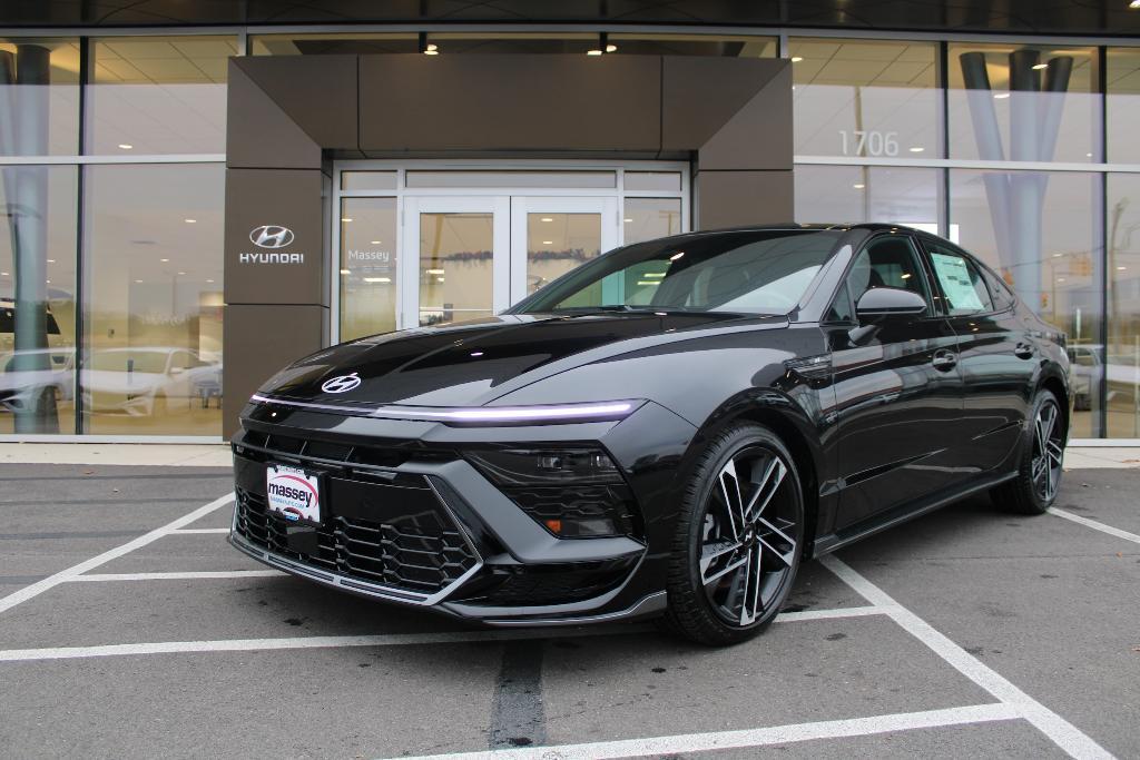 new 2025 Hyundai Sonata car, priced at $35,221