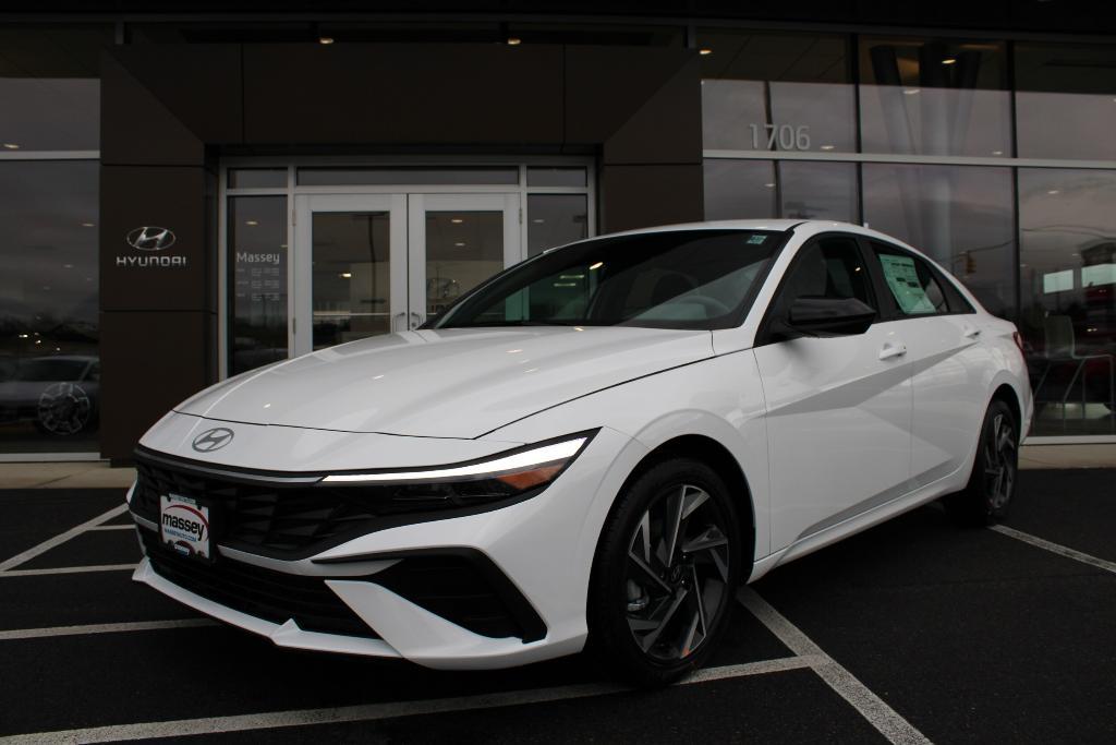 new 2025 Hyundai Elantra car, priced at $23,881