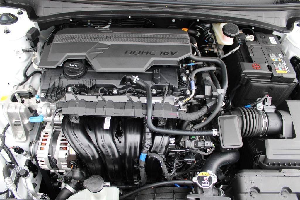 new 2025 Hyundai Elantra car, priced at $23,881
