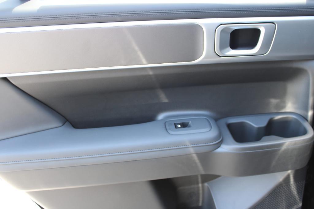 new 2026 Hyundai SANTA FE HEV car, priced at $39,065