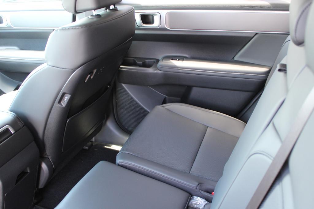 new 2026 Hyundai SANTA FE HEV car, priced at $39,065