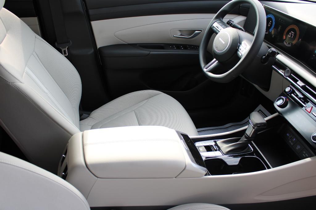 new 2026 Hyundai Tucson car, priced at $31,335