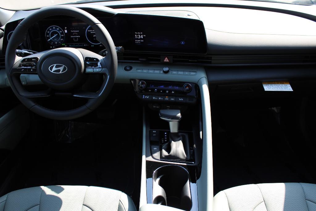 new 2025 Hyundai ELANTRA HEV car, priced at $30,903