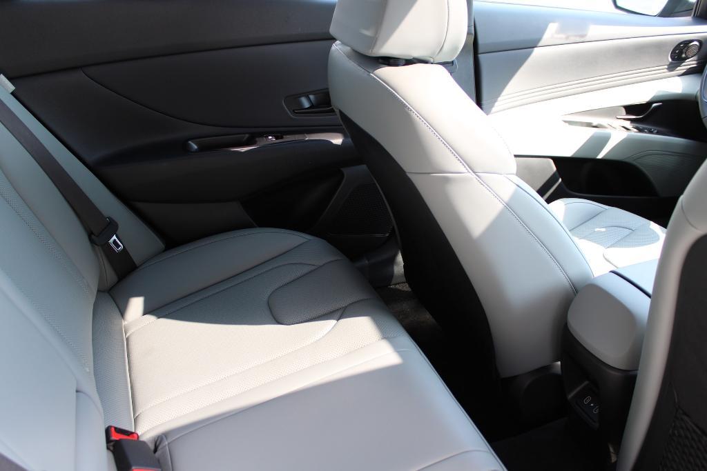 new 2025 Hyundai ELANTRA HEV car, priced at $29,933